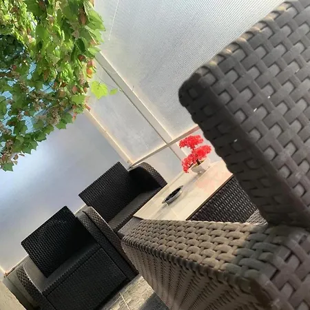 Urbano Burada No52a Апартаменты 3*