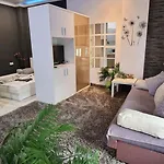 Urbano Burada No52a 3* Constanţa