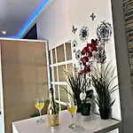 Urbano Burada No52a 3*