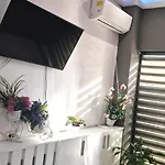 Urbano Burada No52a アパート 3*