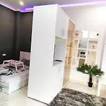 Urbano Burada No52a