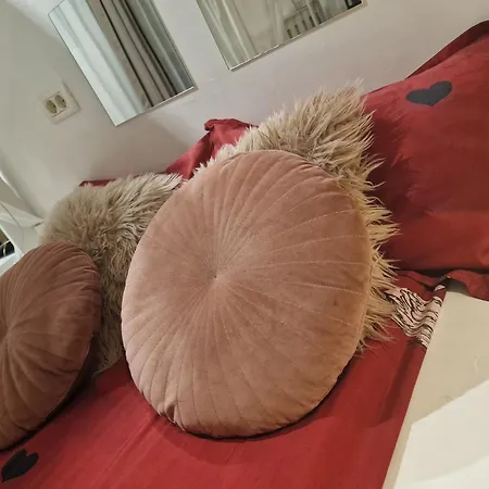 アパート Urbano Burada No52a コンスタンツァ