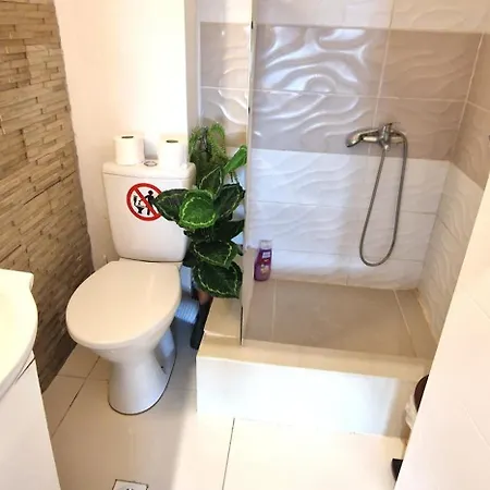 Urbano Burada No52a 3*