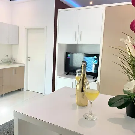 Urbano Burada No52a 3* Κονστάντζα