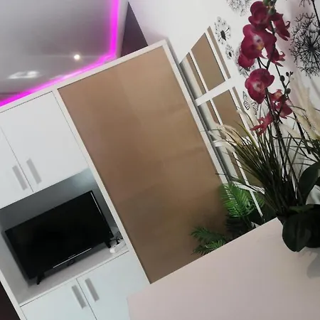 Apartment Urbano Burada No52a